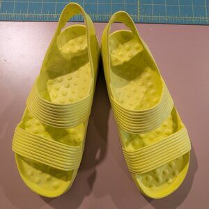 Oiselle Sport Sandals